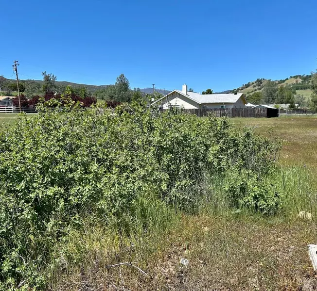 17832 Iris WAY, Clearlake Oaks, CA 95423