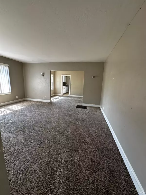 Vallejo, CA 94590,2015 Tennessee ST