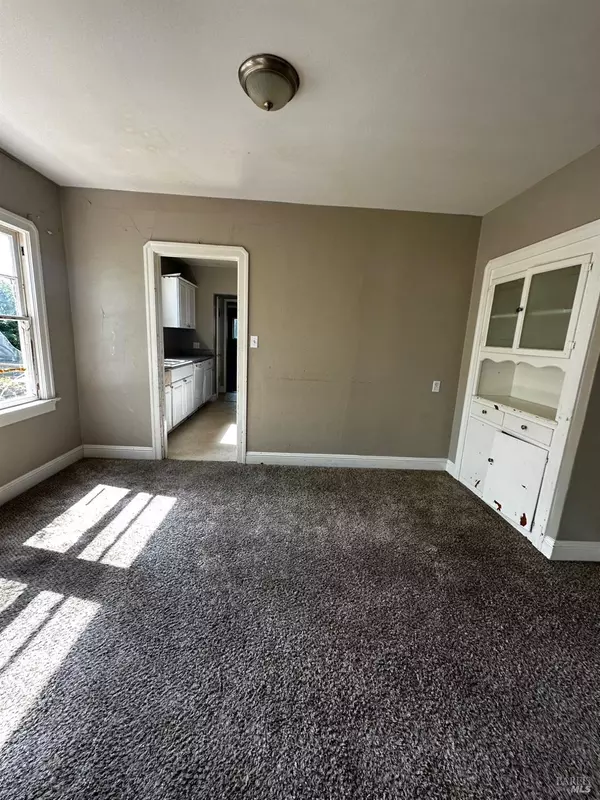 Vallejo, CA 94590,2015 Tennessee ST