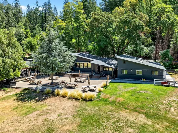 16451 Golf RD, Cobb, CA 95426