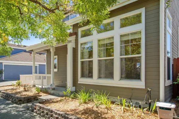 Petaluma, CA 94954,1463 Woodside CIR