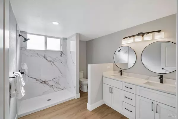 Suisun City, CA 94585,914 Francisco DR