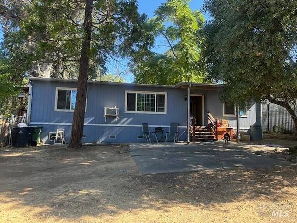 14918 Lakeshore DR, Clearlake, CA 95422