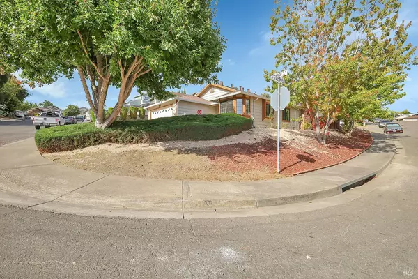 Vallejo, CA 94591,393 Starfish DR