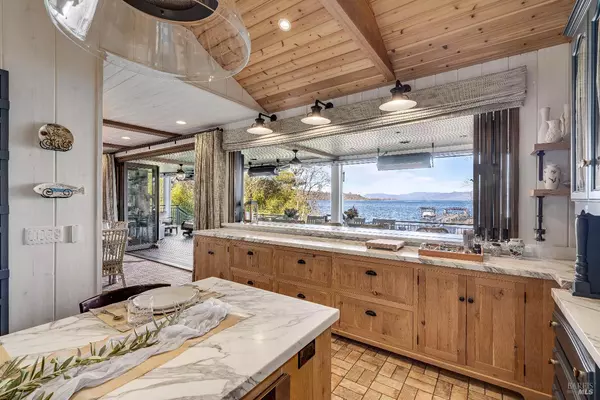 Kelseyville, CA 95451,6420 Soda Bay RD