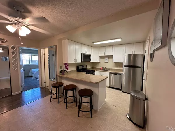 Santa Rosa, CA 95401,713 Blair PL