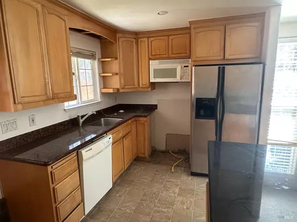 Santa Rosa, CA 95407,4401 Price AVE