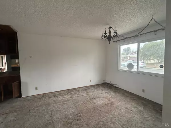 Vallejo, CA 94589,2041 Severus DR