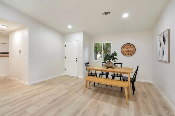 Vacaville, CA 95688,567 Parkridge DR