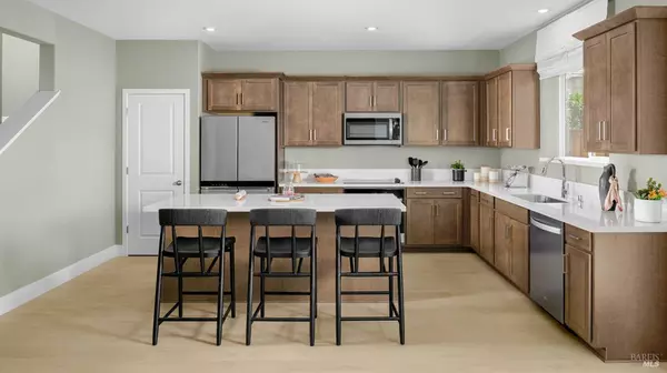 Santa Rosa, CA 95403,2428 Midnight LN