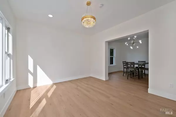 Vallejo, CA 94590,520 Napa ST