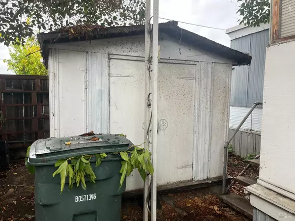 Vallejo, CA 94589,425 Olive ST