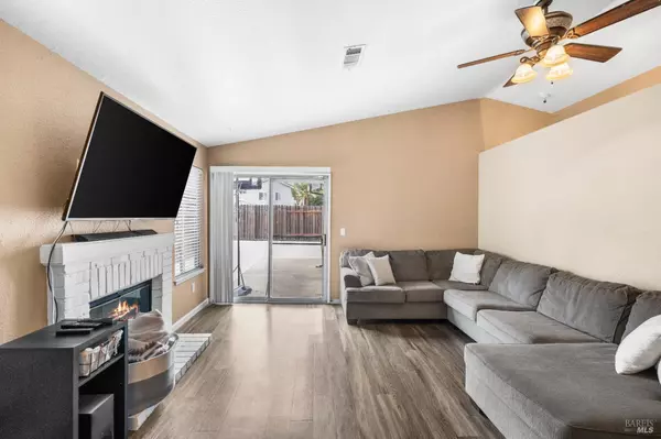 Vacaville, CA 95687,248 Colby DR