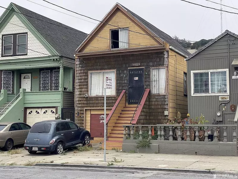 1219 Gilman AVE, San Francisco, CA 94124