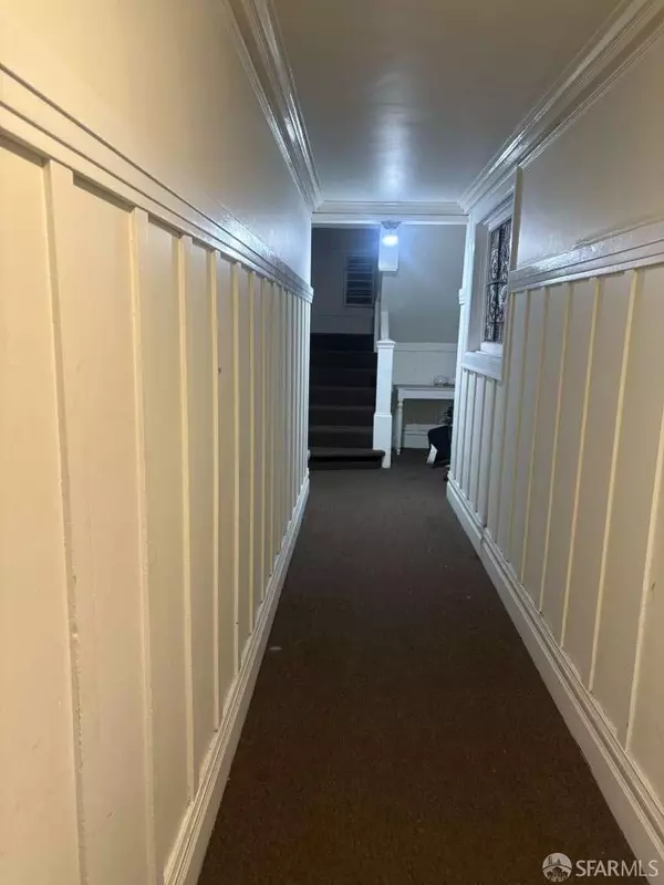 San Francisco, CA 94117,418 Central AVE