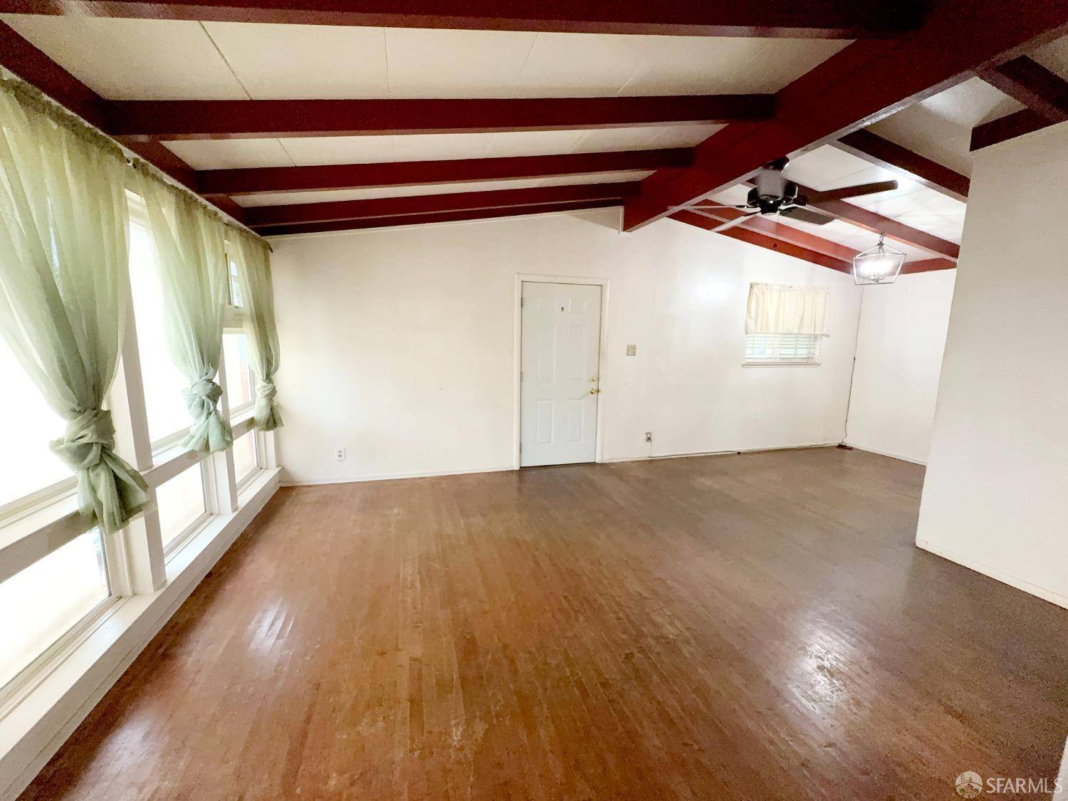 East Palo Alto, CA 94303,112 Grace AVE