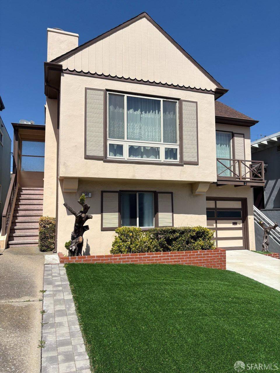 992 Wildwood AVE, Daly City, CA 94015