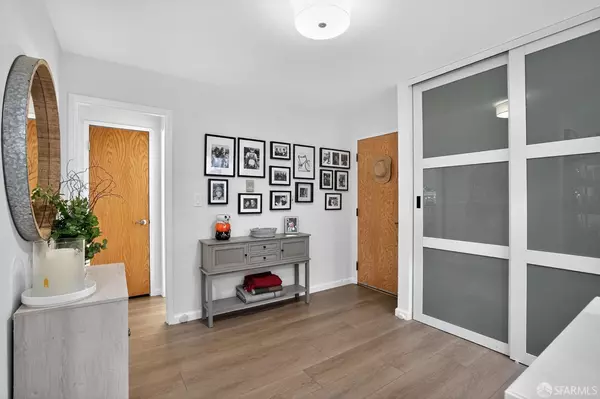 San Carlos, CA 94070,222 Laurel ST #109