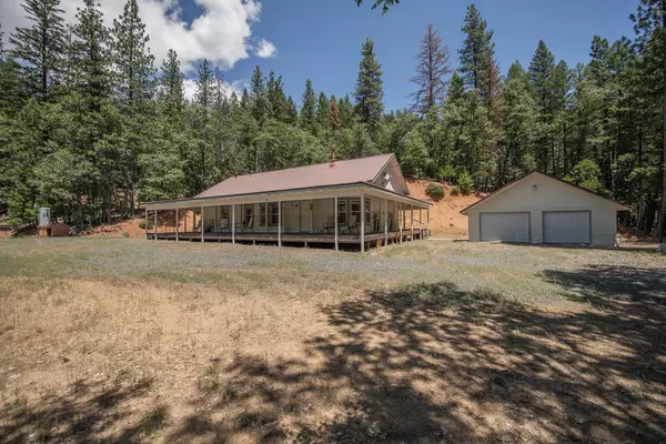 2875 Bear Creek RD, Weaverville, CA 96093