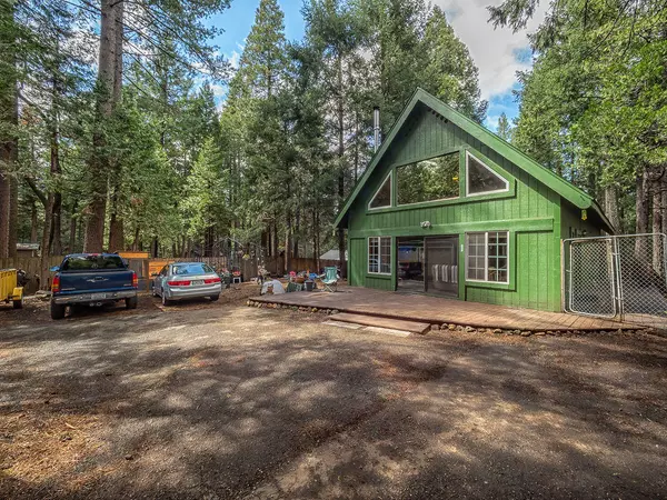 8236 Starlite Pines RD, Shingletown, CA 96088