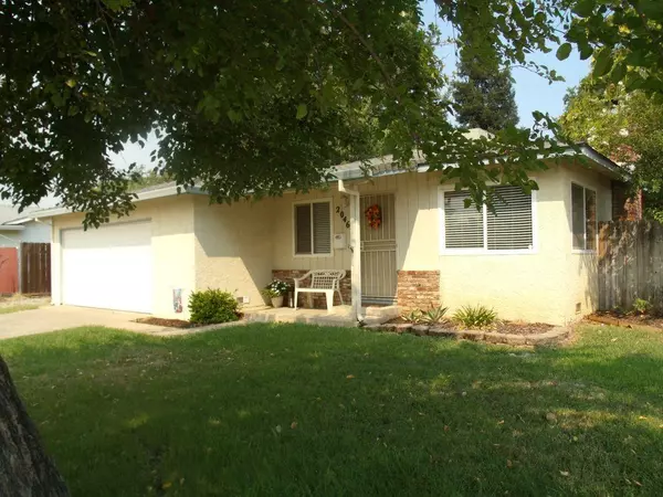 2046 Westwood AVE, Redding, CA 96001