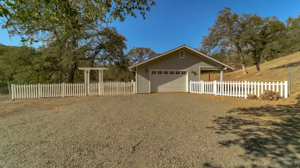 7015 Eagle, Corning, CA 96021