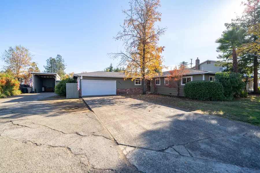 3867 Loustalot WAY, Redding, CA 96002