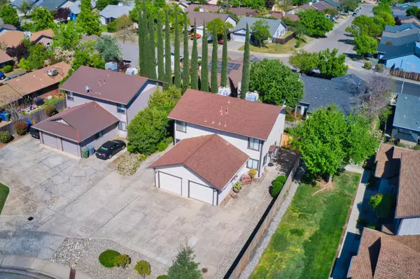 Redding, CA 96002,2577 Sabre Ct