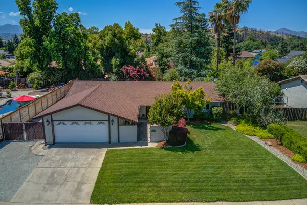 236 Tourmaline WAY, Redding, CA 96003