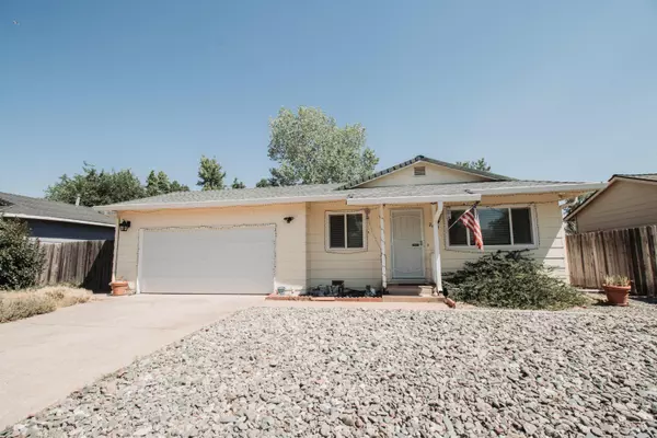 2460 Saturn, Redding, CA 96002