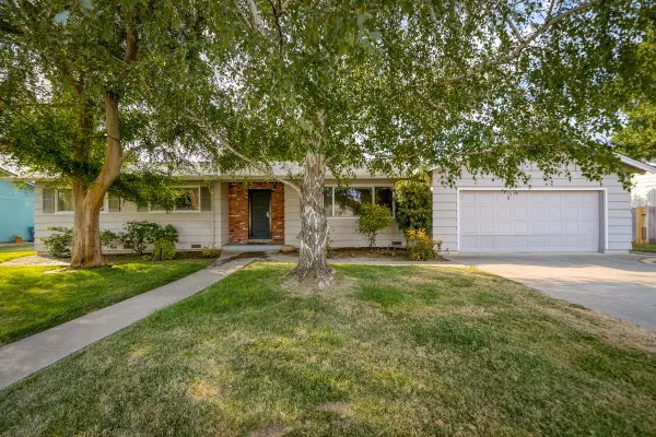 256 Gurnsey DR, Red Bluff, CA 96080