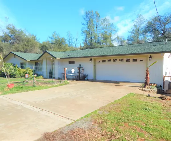 1003 Central AVE, Shasta Lake, CA 96019