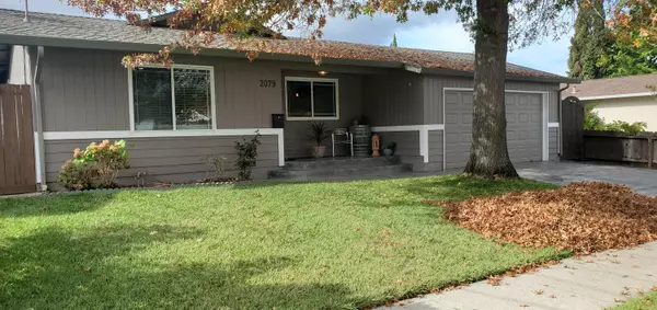 2079 Aragon CT, Napa, CA 94559