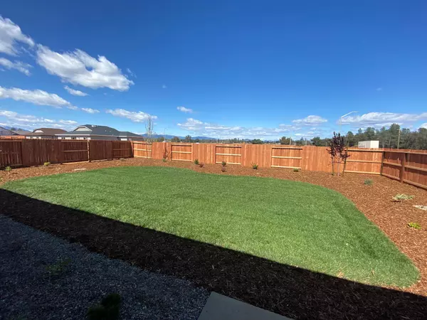 Redding, CA 96002,2801 Calaveras Ct #Lot 9