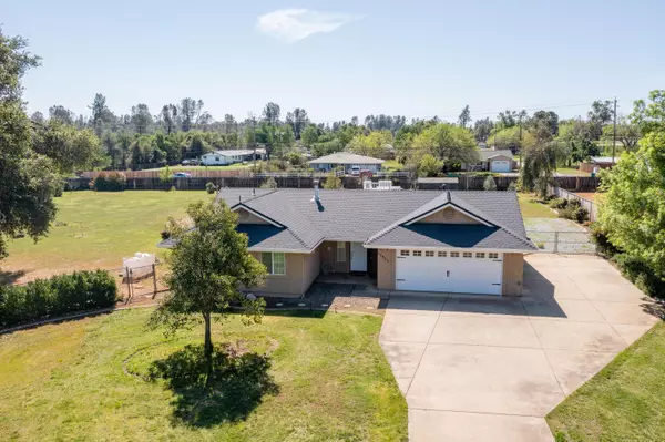 17955 Arlington CT, Anderson, CA 96007