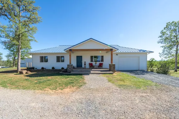 22989 Antler RD, Millville, CA 96062