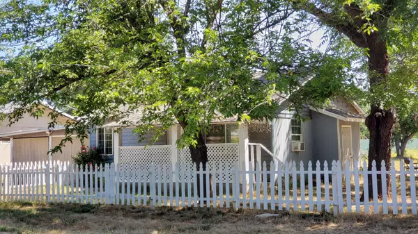 11355 Hawley RD, Redding, CA 96003