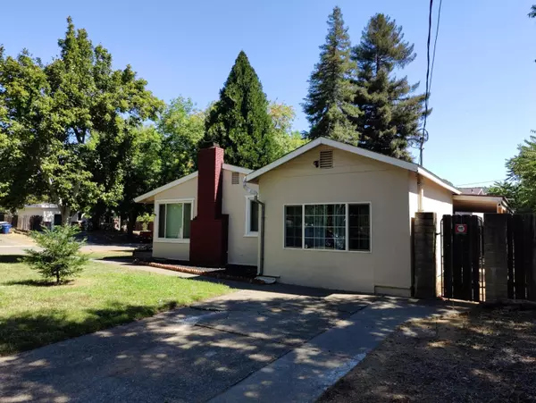 2117 Washington, Redding, CA 96001