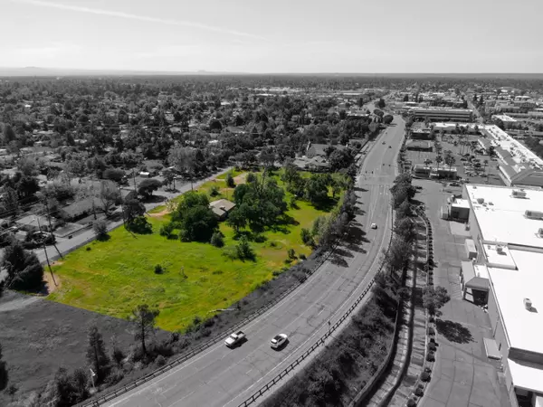 Redding, CA 96002,1642-1710 Canby