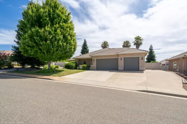 Redding, CA 96003,935 Coggins ST