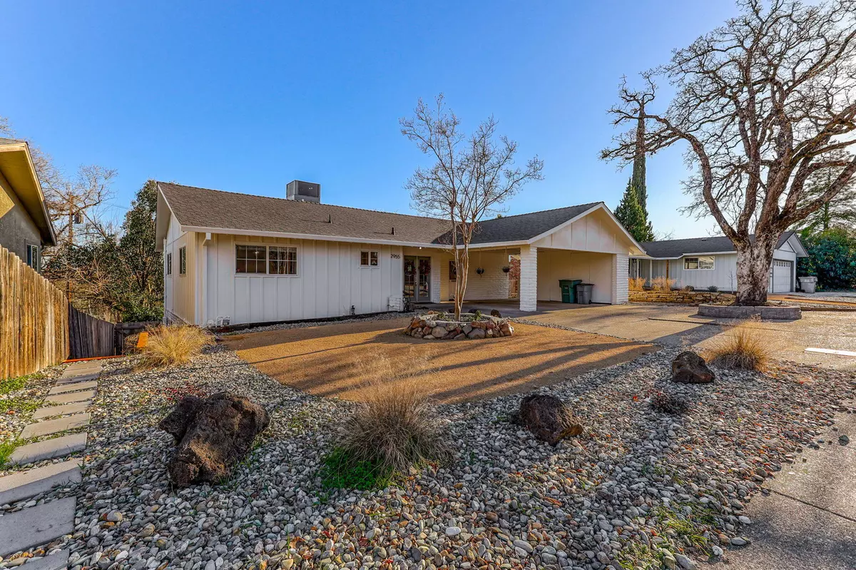 Redding, CA 96001,2955 Shasta ST