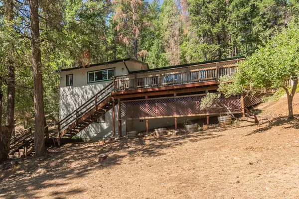 671 Timber Ridge RD, Weaverville, CA 96093