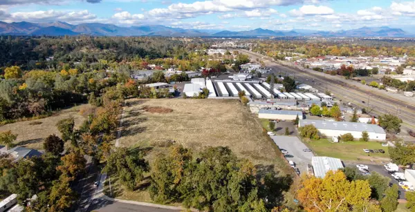 Redding, CA 96001,5675 Cedars Rd