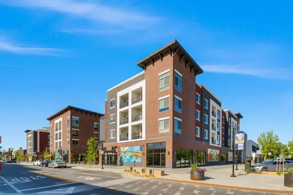 Redding, CA 96001,1551 Market St