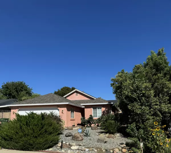 Redding, CA 96003,1449 Setter DR