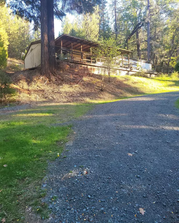 2200a Little Browns Creek RD, Weaverville, CA 96093