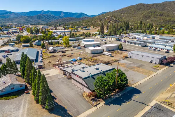 213 Greenhorn Rd, Yreka, CA 96097
