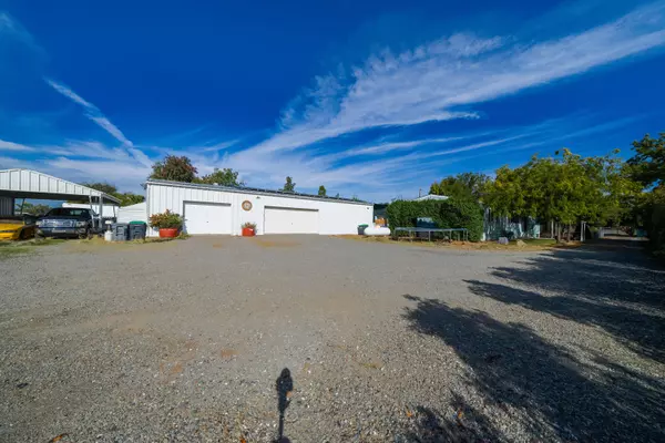 Los Molinos, CA 96055,8649 Hwy 99