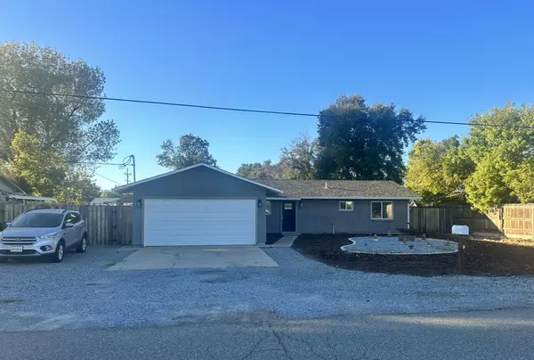 1680 Second St, Anderson, CA 96007