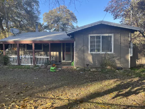 1230 Arizona ST, Redding, CA 96002